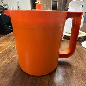 Tupperware Orange drink pitcher